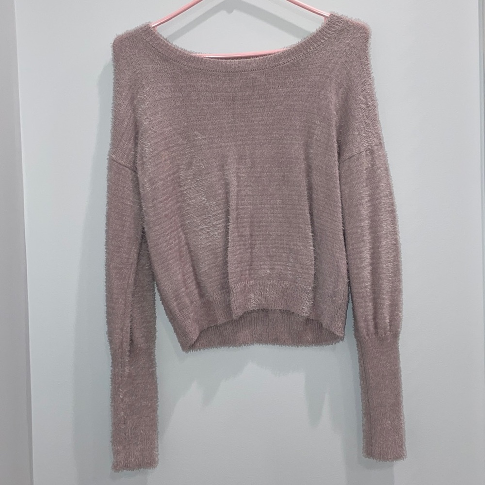 SUPER COZY SWEATER